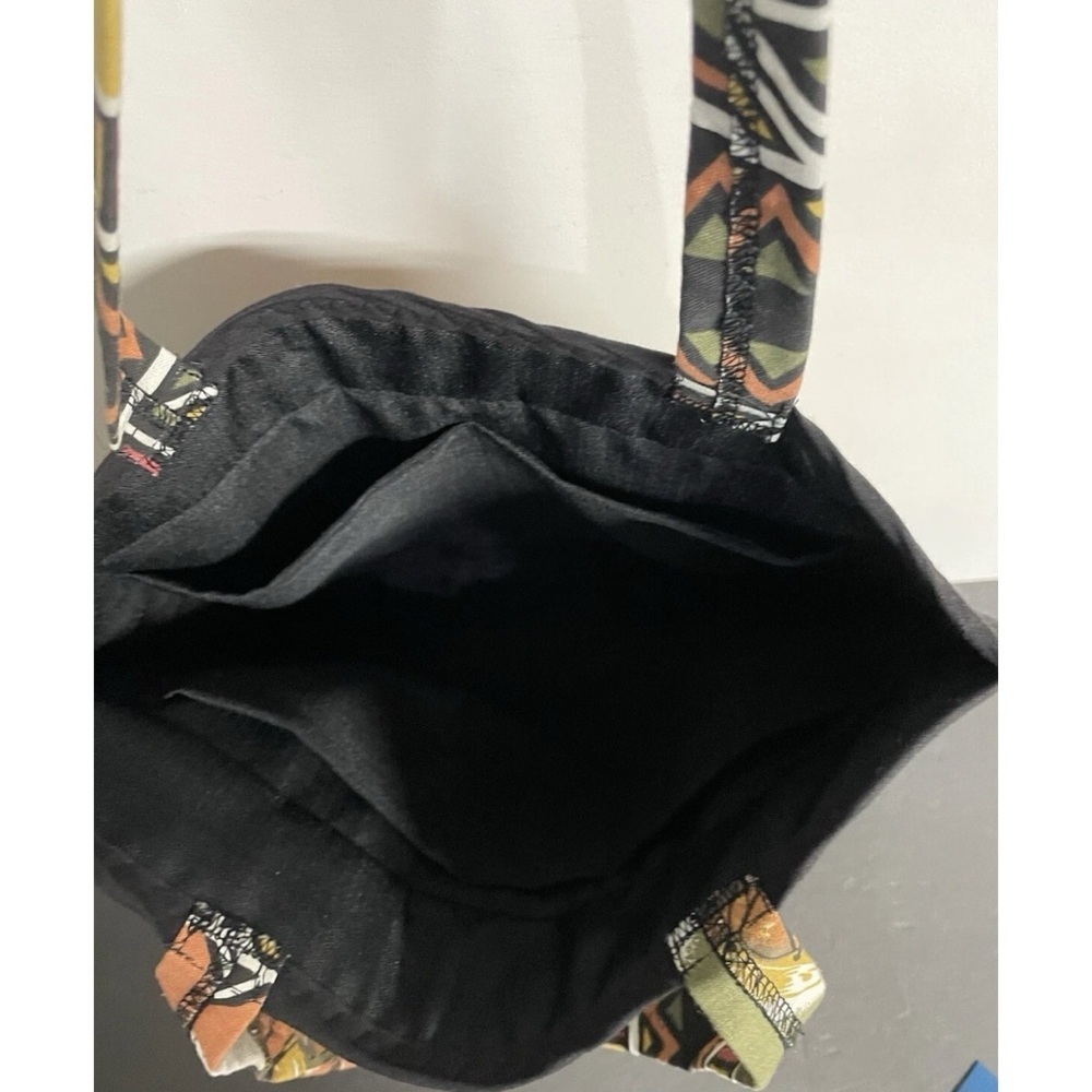 Unbranded Tribal Print Tote Shoulder Bag Black Orange 12" x 15" x 1" - Picture 5 of 6
